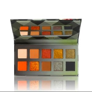 Wild Dahlia Palette pro series by Violet Voss